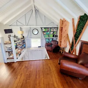 Mango Villa